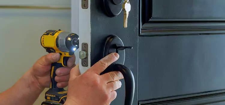 Commercial Door Lock Installation Beverly